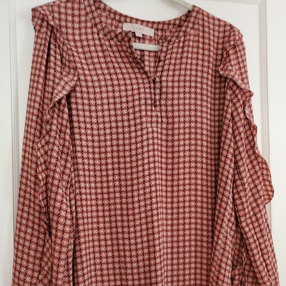 LOFT Tops - LOFT blouse